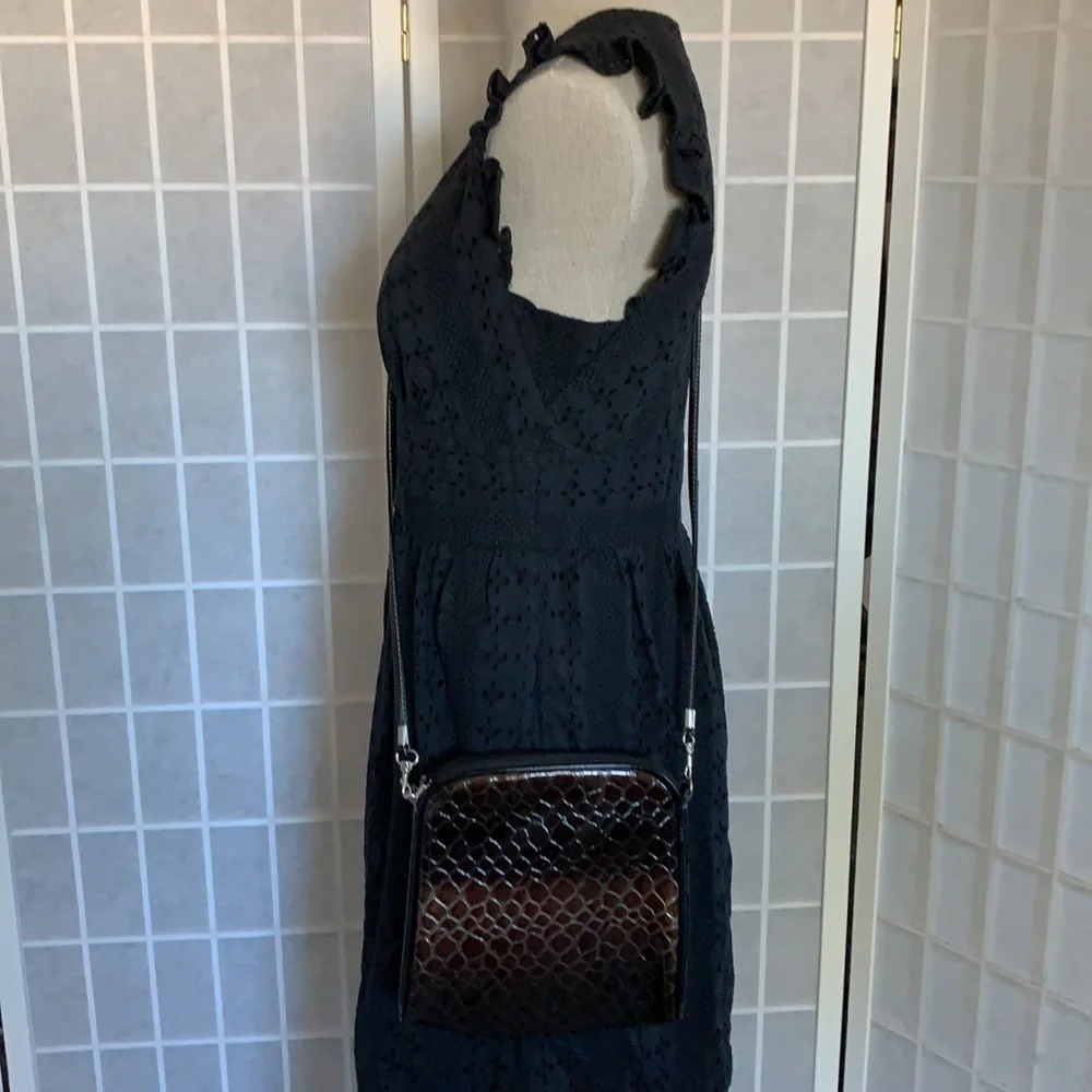 Vittorio Croc Embossed Vegan Leather Crossbody Bag